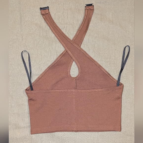 Aritzia - Sunday's Best Amie Tank - Picture 2 of 4